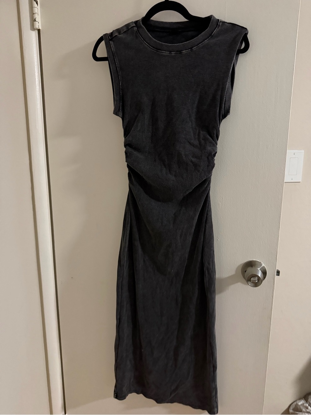 Sleeveless Black Midi Dress - Classic Minimalist